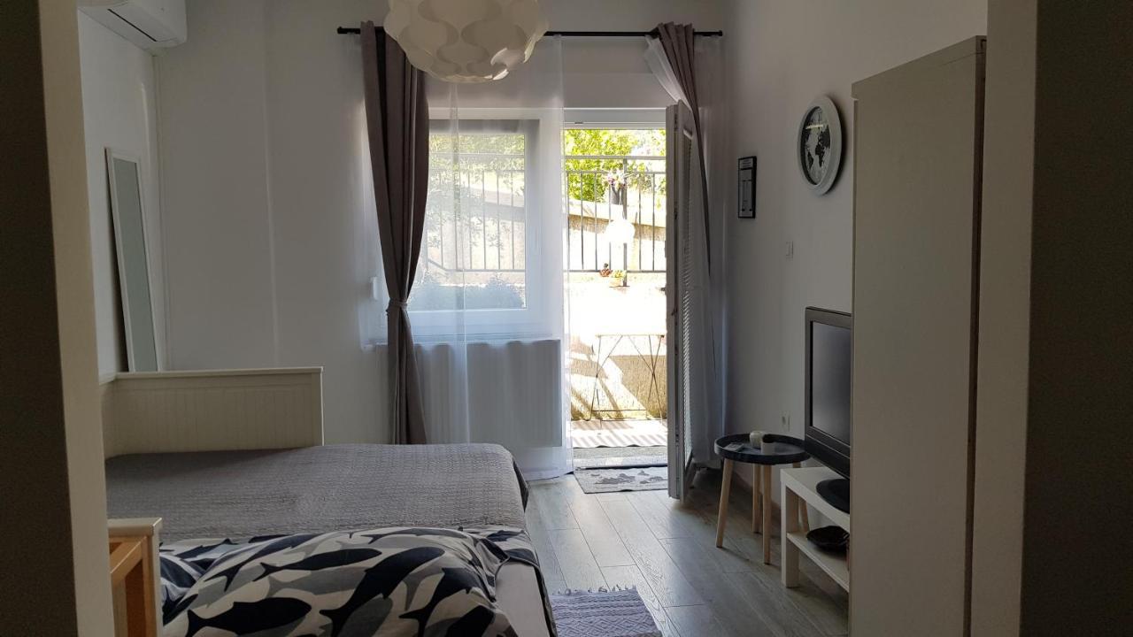 Apartman Lara Lägenhet Rijeka Exteriör bild